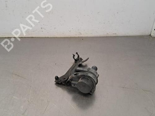Used Auxiliary water pump VOLVO V40 Hatchback (525) D2 (120 hp) 23599675
