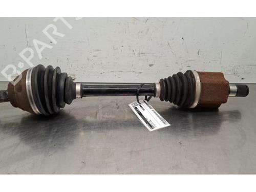 Drivaksel fortil venstre Drivaksel fortil venstre AUDI A3 Sportback (8VA, 8VF) RS3 quattro (400 hp) 39646103 39646103