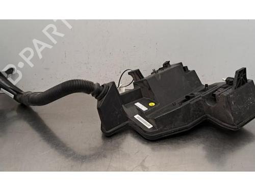 windscreen-washer-tank-audi-e-tron-sportback-gea-2019-38606666 main image