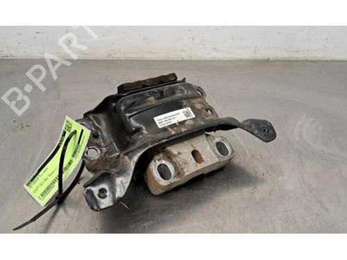 Used Engine mount VW PASSAT B8 Variant (3G5, CB5) 2.0 TDI (122 hp) 23934277