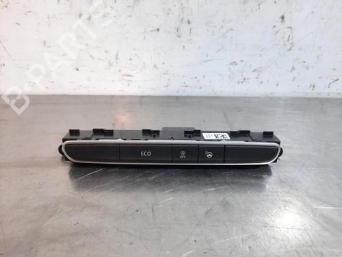 Used Switch RENAULT MEGANE IV Hatchback (B9A/M/N_) 1.3 TCe 140 (B9NB) (140 hp) 23584176
