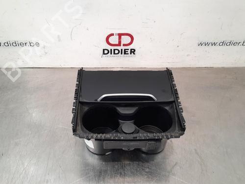 Used Cup/Object holder BMW 3 Touring (F31) 318 i (136 hp) 15023943