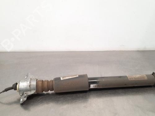 Used Right rear shock absorber PORSCHE MACAN (95B) 2.0 (245 hp) 17564450