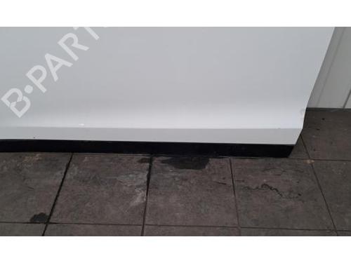 Left front door TESLA MODEL X (5YJX) 75D AWD | BP15043650C2  - Image 6
