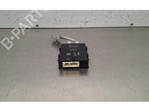 Used Electronic module Electronic module TOYOTA YARIS CROSS (MXP_) 1.5 Hybrid AWD-i (MXPJ16) (131 hp) 40289201 40289201
