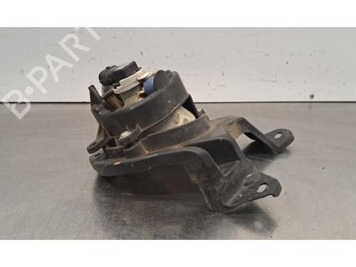 Right front fog light TOYOTA C-HR (_X1_) 1.8 Hybrid (ZYX10_, ZYX11_, ZYX10R, ZYX11R) | BP32284437C31 