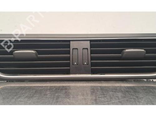 Air vent AUDI A5 Sportback (8TA) 2.0 TFSI 8T1820951C