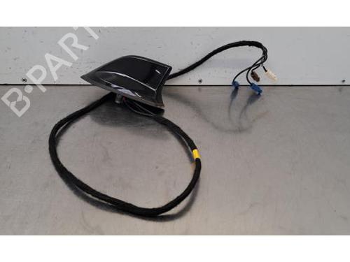 Used Antenna/Base Antenna/Base DACIA JOGGER (RK_) 1.0 TCe 110 (RKMD) (110 hp) 34048579 34048579