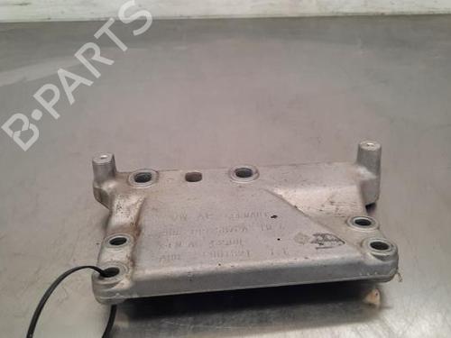 Used Engine mount VW GOLF VII (5G1, BQ1, BE1, BE2) e-Golf (136 hp) 23612464