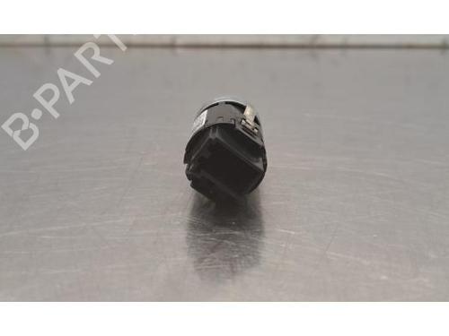 Switch AUDI A4 B9 Avant (8W5, 8WD) 2.0 TDI | BP37288041I30 - Image 4
