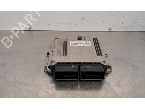 Used Engine control unit (ECU) Engine control unit (ECU) FORD ECOSPORT 1.0 EcoBoost (125 hp) 33277880 33277880