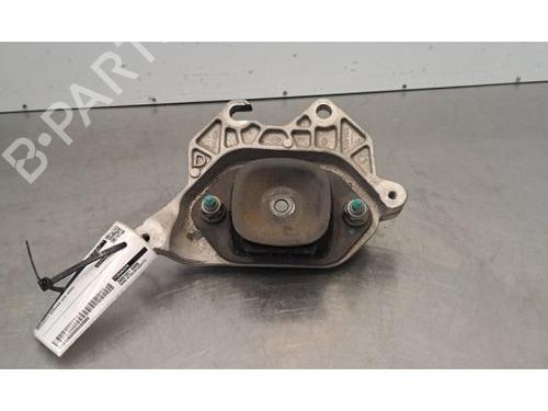 Used Engine mount Engine mount RENAULT ARKANA I (LCM_, LDN_) 1.3 TCe 160 (LDN1) (158 hp) 40284847 40284847