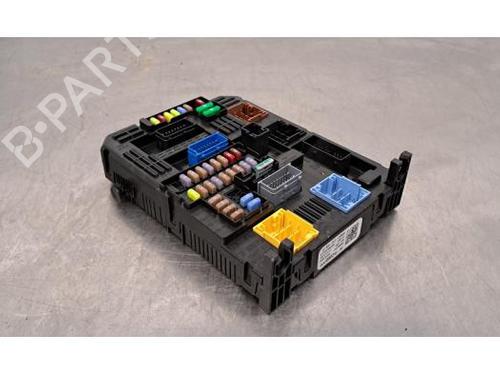 Fuse box PEUGEOT 208 II (UB_, UP_, UW_, UJ_) 1.5 BlueHDI 100 | BP23639269E1 