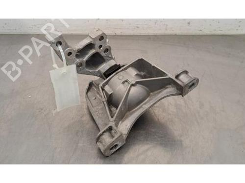 Engine mount CITROËN JUMPY III Van (V_) 2.0 BlueHDi 120 | BP30138893M89