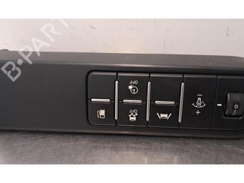 Switch KIA CEED Sportswagon (CD) 1.6 GDI Hybrid | BP31633702I30