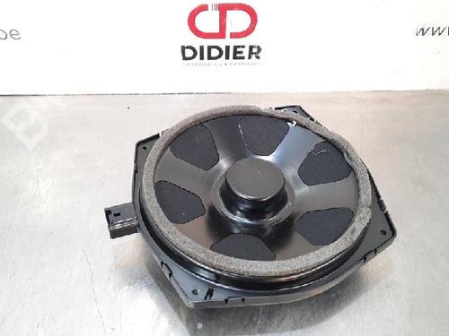 speakers-land-rover-range-rover-sport-ii-l494-30-sdv6-4x4-dpla18808da-2013-10889795 main image