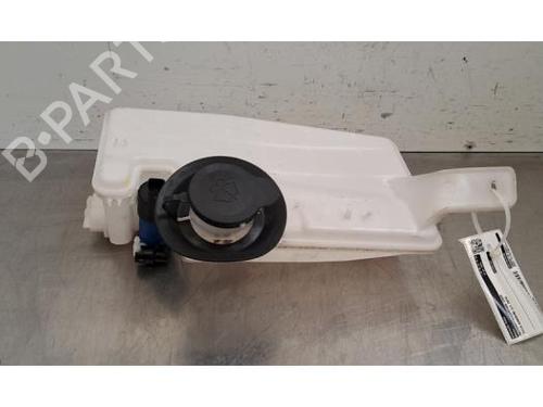 Used Windscreen washer tank Windscreen washer tank 38606079 38606079