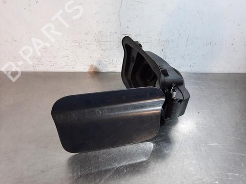 Used Fuel flap BMW X1 (F48) sDrive 18 d (150 hp) 18237593