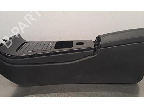 Used Middle console Middle console MERCEDES-BENZ CLA Shooting Brake (X118) CLA 250 e (118.686) (218 hp) 32767520 32767520