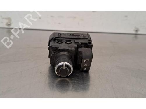 Used Mirror switch Mirror switch TOYOTA COROLLA Estate (_E21_) 1.8 Hybrid (ZWE211W) (122 hp) 33316604 33316604