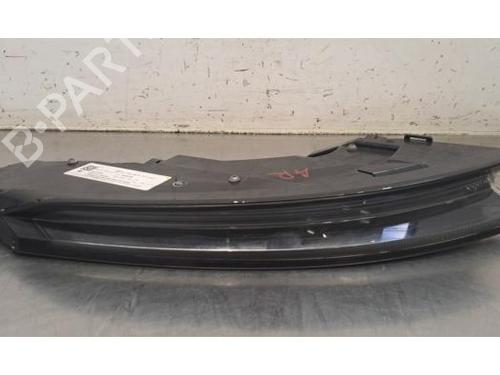 Used Right taillight Right taillight PORSCHE TAYCAN (Y1A) Turbo (Y1AFC1) (680 hp) 34048611 34048611