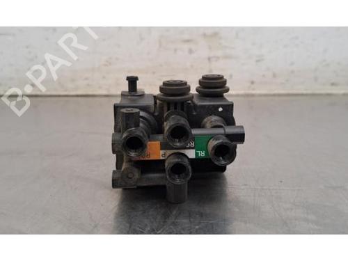 Used Electronic module Electronic module LAND ROVER RANGE ROVER V (L460) D300 MHEV AWD (300 hp) 36480294 36480294