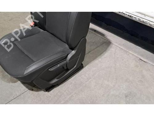 Left front seat RENAULT EXPRESS Box Body/MPV 1.5 Blue dCi 95 (F6AB) | BP31273938C15