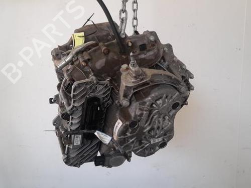 Used Gearbox RENAULT CAPTUR II (HF_) TCe 155 (HFMN) (154 hp) 19575651