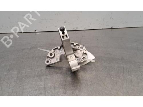 Used Support Support VOLVO V60 II (225) B4 Mild Hybrid (197 hp) 36657363 36657363