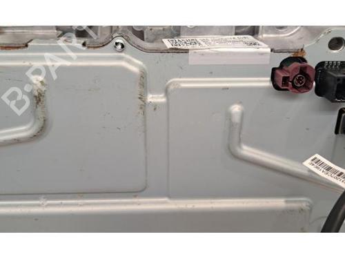 Radio TESLA MODEL 3 (5YJ3) EV | BP28684544E6 