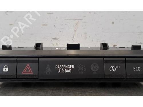 Used Warning switch Warning switch DACIA SANDERO III 1.0 TCe 90 (91 hp) 34254137 34254137