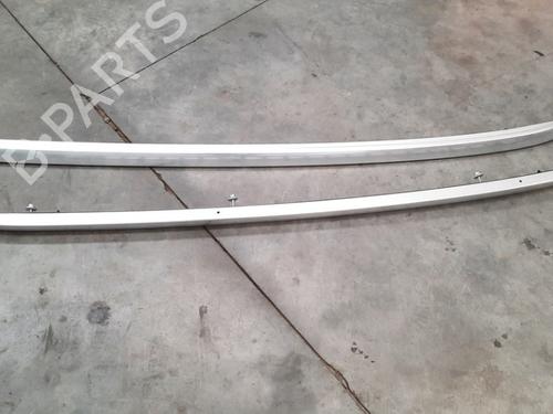 Used Roof bar RENAULT CAPTUR II (HF_) TCe 130 (HFMF) (131 hp) 15793268