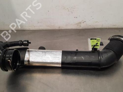 Used Pipe BMW 1 (F40) 118 d (150 hp) 23633437