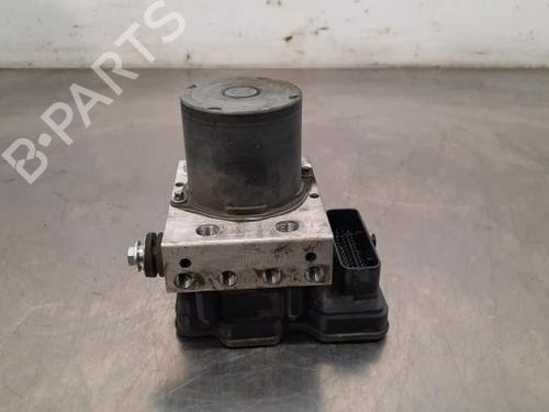 Used ABS pump MERCEDES-BENZ VITO Van (W447) 119 CDI / BlueTEC 4x4 (447.601, 447.603, 447.605) (190 hp) 23631431