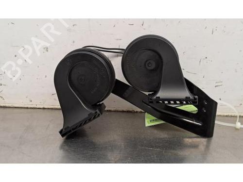 Used Horn PEUGEOT 308 III (FB_, FH_, FP_, F3_, FM_) PureTech 130 (FPHNSL, FPHNST) (131 hp) 30163366