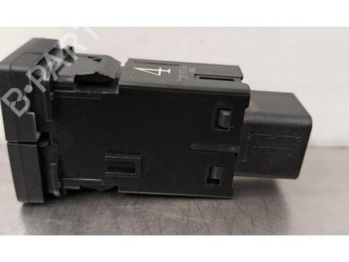 Other TOYOTA HILUX VIII Pickup (_N1_) 2.8 TD 4WD (GUN126) | BP29389013O1 