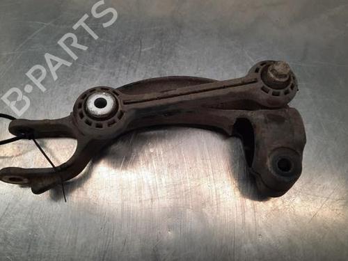 Used Right front suspension arm AUDI A6 C7 (4G2, 4GC) 2.0 TDI (190 hp) 23606810