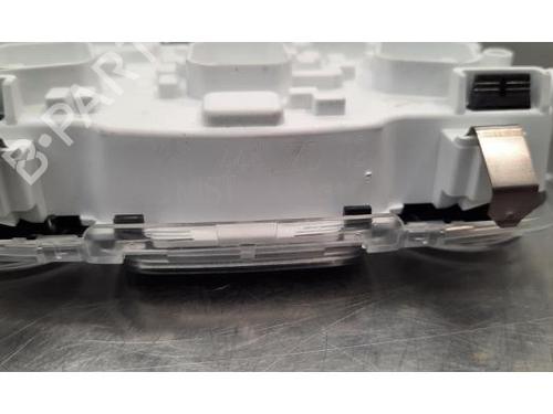 Interior roof light PEUGEOT 5008 II (MC_, MJ_, MR_, M4_) 1.2 THP (MRHNYH, MRHNYW, MRHNSJ, MRHNSU, MRHNSM) | BP24820950I8 