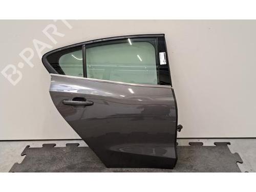Dør høyre bak Dør høyre bak FORD FOCUS IV (HN) 1.0 EcoBoost (101 hp) 37453913 37453913