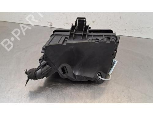 Fuse box SKODA OCTAVIA IV Combi (NX5, PV5) 1.5 TSI e-TEC | BP37003262E1 - Image 3