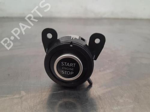 Used Switch NISSAN QASHQAI III (J12) 1.3 DIG-T (140 hp) 23611520