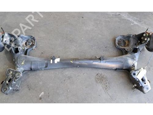 Used Rear axle PEUGEOT 2008 II (UD_, US_, UY_, UJ_, UR_, UC_) 1.5 BlueHDI 130 (131 hp) 28684832