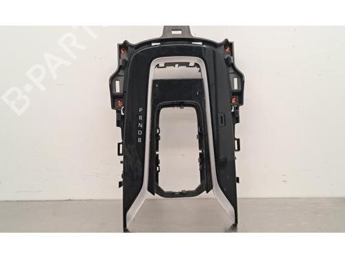 Used Gear lever TOYOTA COROLLA Estate (_E21_) 1.8 Hybrid (ZWE211) (122 hp) 28081597