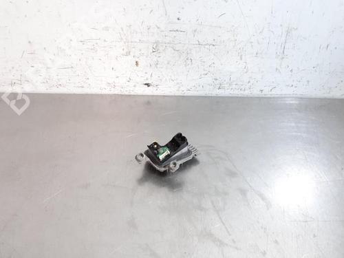 Used Electronic module BMW 5 (E12) 520/6 (122 hp) 25729985
