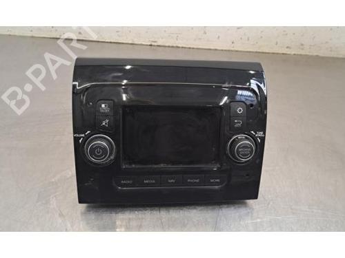 Used Display monitor Display monitor CITROËN JUMPER II Van 2.2 BlueHDi 120 (120 hp) 33834869 33834869