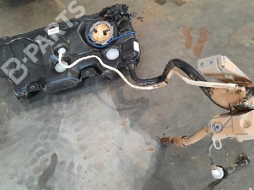 Used Fuel tank Fuel tank SKODA KAROQ (NU7, ND7) 1.6 TDI (115 hp) 10889990 10889990