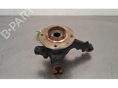 Used Left front steering knuckle PEUGEOT 308 III (FB_, FH_, FP_, F3_, FM_) e-308 (FMZKWZ) (156 hp) 30163249