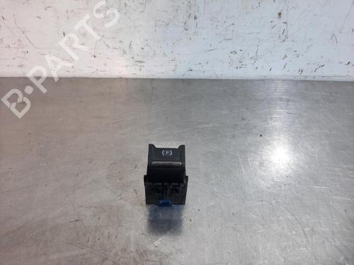 Used Switch PEUGEOT 3008 II SUV (MC_, MR_, MJ_, M4_) 2.0 BlueHDi 180 (177 hp) 23588220