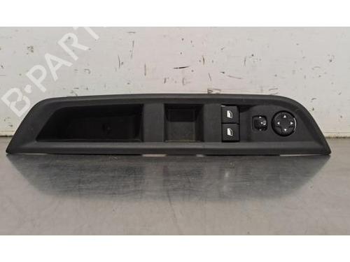 Used Switch CITROËN C3 IV (CC_, CB_) 1.2 PureTech 100 (CCHPV4) (101 hp) 30501015