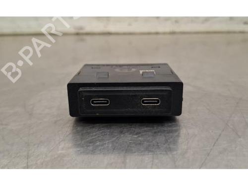 electronic-module-citroen-c3-aircross-ii-sj_-2023-40240896 main image